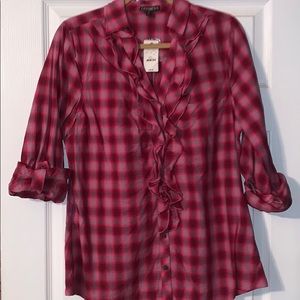 Bottom down plaid shirt